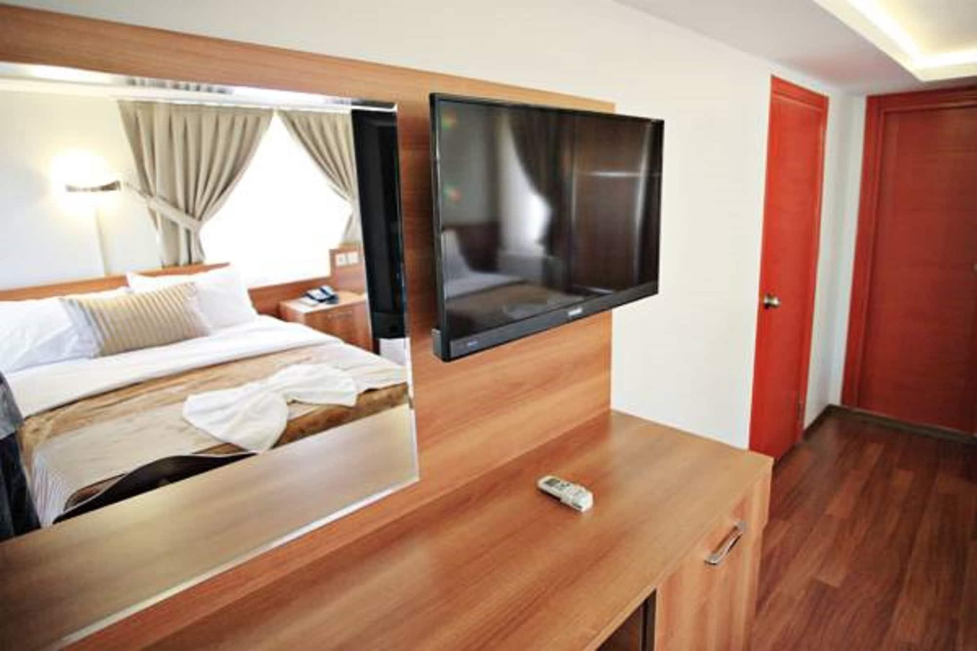 Taksim Palace Hotel Isztambul Kültér fotó